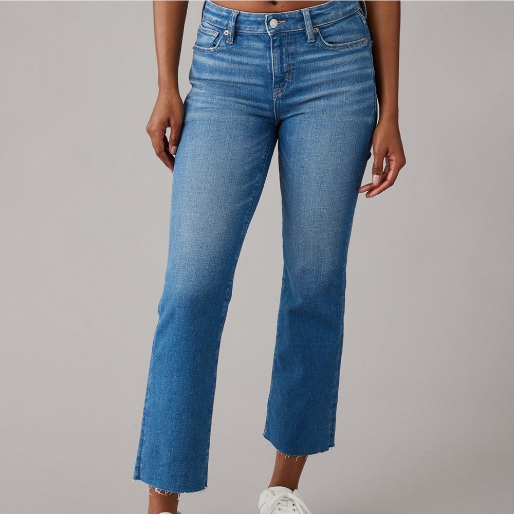 AE Stretch high-waisted kick bootcut‎ crop Jean